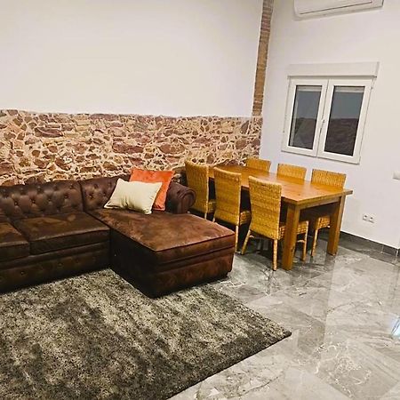 Beautiful Appartment In Martorell Exterior foto